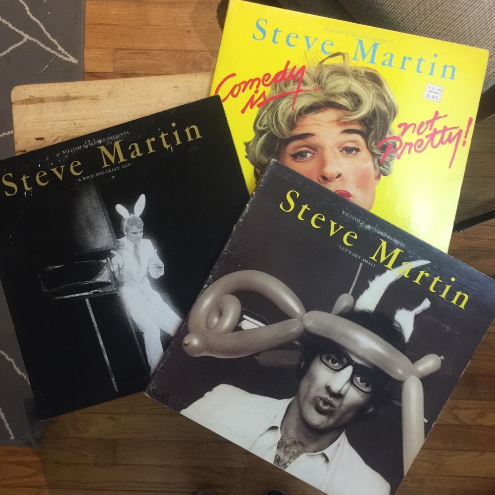 Steve Martin records lots of 3
